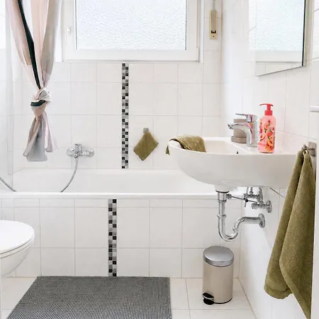 Zecheloft22 - Centro, Moviepark, Parken, Balkon, Ruhige Lage Apartmán Oberhausen (North Rhine-Westphalia)